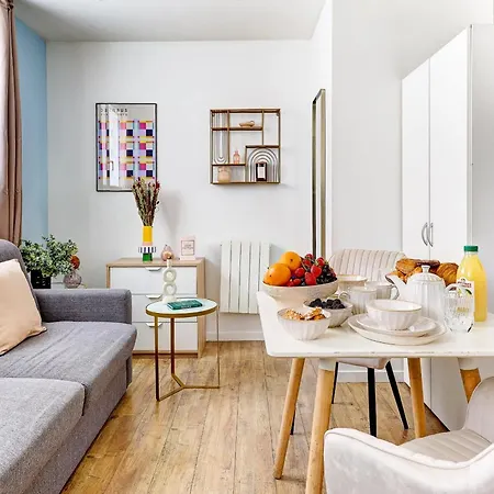 Cosy Au Coeur De Pres Des Buttes-chaum Parigi